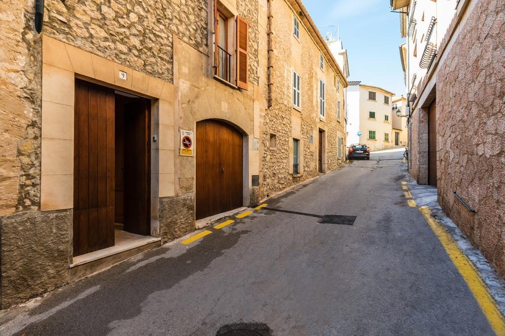Townhouse Bregat Holiday home