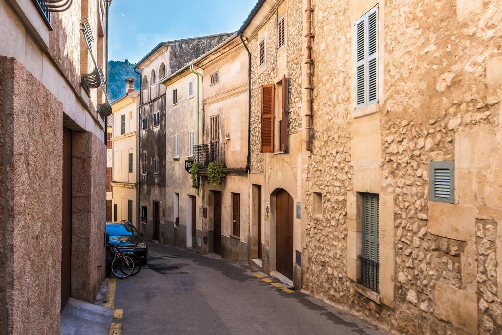 Townhouse Bregat Holiday home